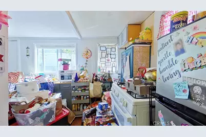 7618 Thousand Oaks, Tujunga, CA 91042 - Photo 6