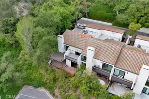 69 Penhill Ct, Glendale, CA 91206 - Photo 32