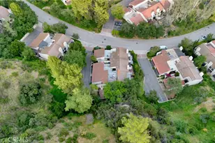 69 Penhill Ct, Glendale, CA 91206 - Photo 36