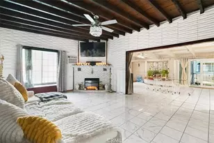 22111 Covello, Canoga Park, CA 91303 - Photo 14
