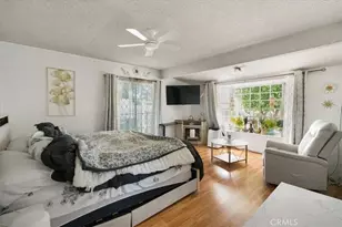 22111 Covello, Canoga Park, CA 91303 - Photo 6