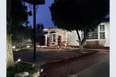 22111 Covello, Canoga Park, CA 91303 - Photo 2