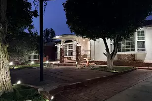 22111 Covello, Canoga Park, CA 91303 - Photo 2