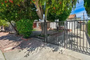 22111 Covello, Canoga Park, CA 91303 - Photo 2