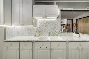 22111 Covello, Canoga Park, CA 91303 - Photo 12