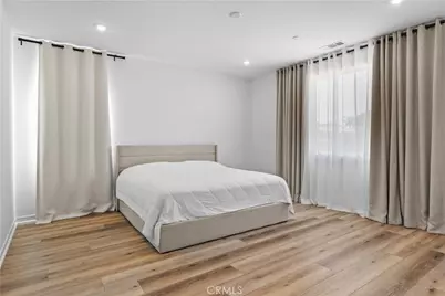 11769 Fenton, Sylmar, CA 91342 - Photo 14