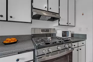 18645 Hatteras, Tarzana, CA 91356 - Photo 20