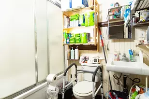 2006 W 12th St, Los Angeles, CA 90006 - Photo 16