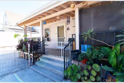 2006 W 12th Street, Los Angeles, CA 90006 - Photo 18