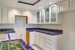 15155 Sherman Way, Van Nuys, CA 91405 - Photo 10