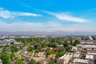 15155 Sherman Way, Van Nuys, CA 91405 - Photo 32