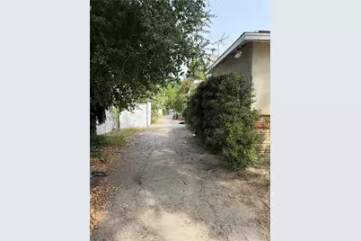 5456 Vanalden, Tarzana, CA 91356 - Photo 16