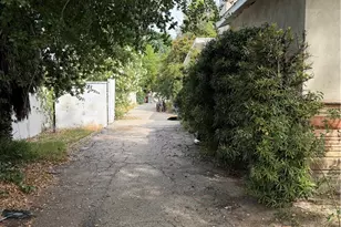 5456 Vanalden, Tarzana, CA 91356 - Photo 16