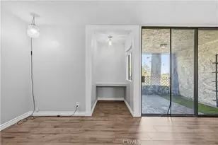 125 N Allen Ave, Pasadena, CA 91106 - Photo 6