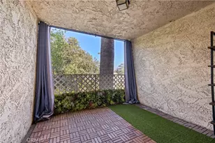 125 N Allen Ave, Pasadena, CA 91106 - Photo 26