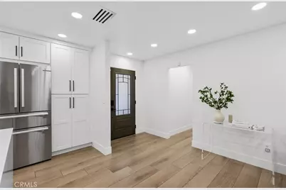 10542 Woldrich Street, Lake View Terrace, CA 91342 - Photo 4