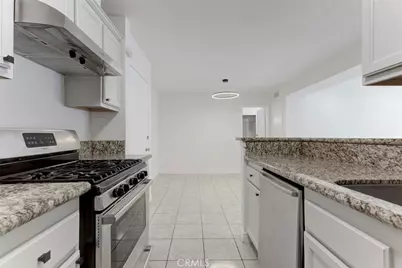 18620 Hatteras #266, Tarzana, CA 91356 - Photo 12