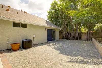 3256 N Frederic, Burbank, CA 91504 - Photo 40