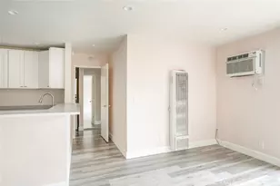 365 Burchett St, Glendale, CA 91203 - Photo 14