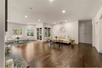 828 S Sunset Canyon, Burbank, CA 91501 - Photo 16