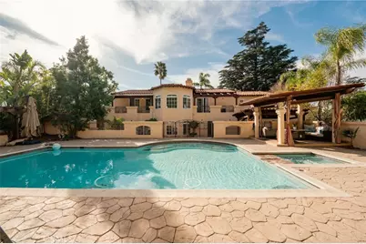 828 S Sunset Canyon, Burbank, CA 91501 - Photo 1