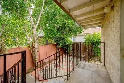 10018 Tujunga Canyon Boulevard, Tujunga, CA 91042 - Photo 18