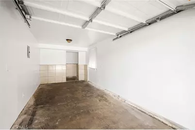 10018 Tujunga Canyon Boulevard, Tujunga, CA 91042 - Photo 22