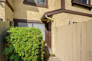 8601 Sunland Blvd, Los Angeles, CA 91352 - Photo 2