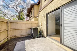 8601 Sunland Blvd, Los Angeles, CA 91352 - Photo 10