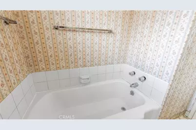 1317 N Brand #15, Glendale, CA 91202 - Photo 24