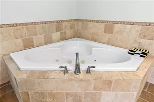 6920 Valmont, Tujunga, CA 91042 - Photo 60