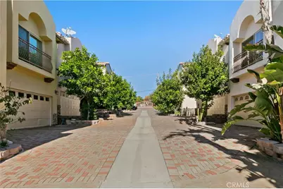 6920 Valmont #5, Tujunga, CA 91042 - Photo 6