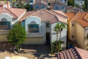 6920 Valmont, Tujunga, CA 91042 - Photo 2