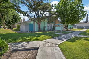 6912 N Half Moon, Bakersfield, CA 93309 - Photo 2