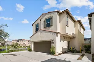 370 Campbell Ct, Santa Paula, CA 93060 - Photo 2