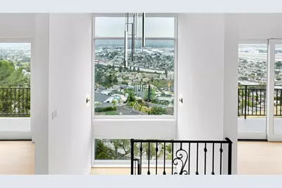 10050 Olivia Ter, Los Angeles, CA 91352 - Photo 16