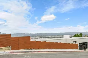 10050 Olivia Terrace, Los Angeles, CA 91352 - Photo 4