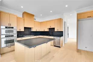 10050 Olivia Terrace, Los Angeles, CA 91352 - Photo 28