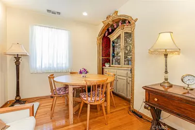 11020 Scoville Avenue, Sunland, CA 91040 - Photo 10