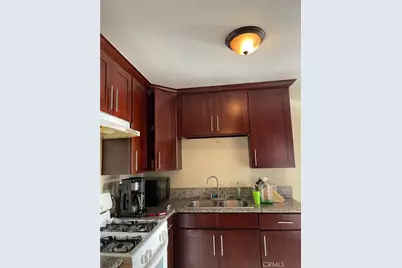 7313 Bakman Ave, Los Angeles, CA 91352 - Photo 14