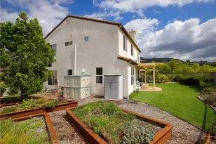 11045 Tamberly Ln, Tujunga, CA 91042 - Photo 40