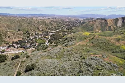 0 Apn 3272-032-086, Castaic, CA 91384 - Photo 4