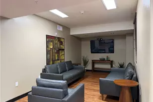 3740 Santa Rosalia Road, Los Angeles, CA 90008 - Photo 22