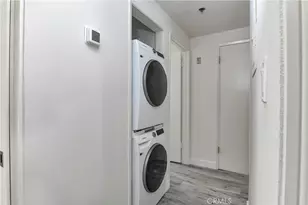 2915 Montrose Ave, Glendale, CA 91214 - Photo 16