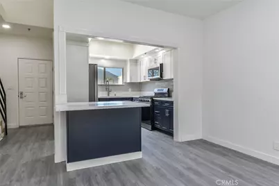 2915 Montrose Avenue #525, Glendale, CA 91214 - Photo 12