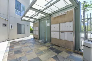 2915 Montrose Ave, Glendale, CA 91214 - Photo 4