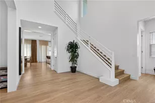 17728 Ridgeline Ct, Canyon Country, CA 91350 - Photo 4