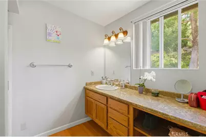 24668 Ebelden Avenue, Newhall, CA 91321 - Photo 56