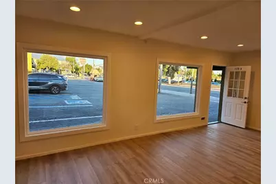 1129 E Broadway Street #A, Glendale, CA 91205 - Photo 4