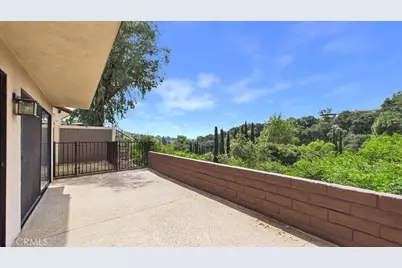 1310 Imperial Drive, Glendale, CA 91207 - Photo 42